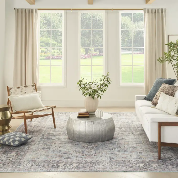 9' X 12' Blue and Gray Floral Medallion Power Loom Distressed Washable Area Rug