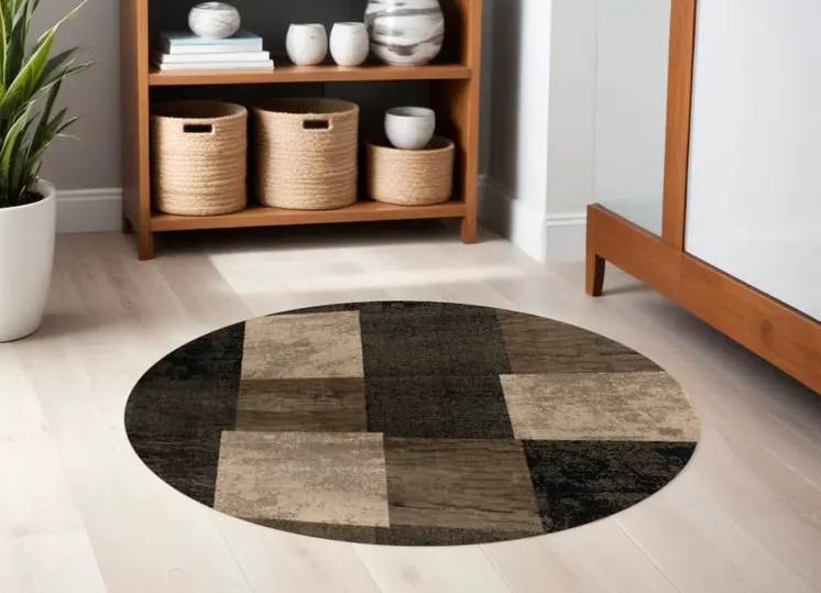 5' Beige and Brown Geometric Distressed Round Rug