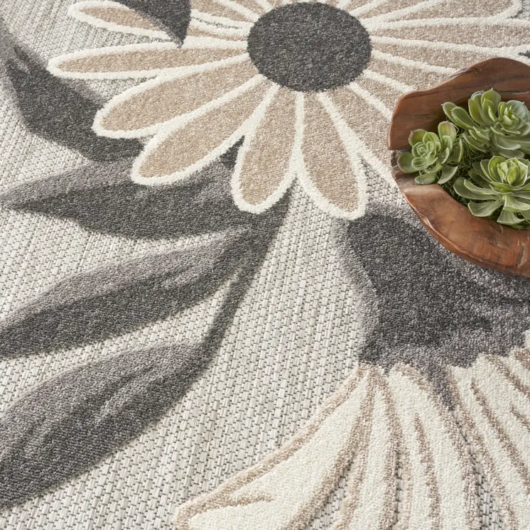 8' Beige Round Floral Indoor Outdoor Area Rug