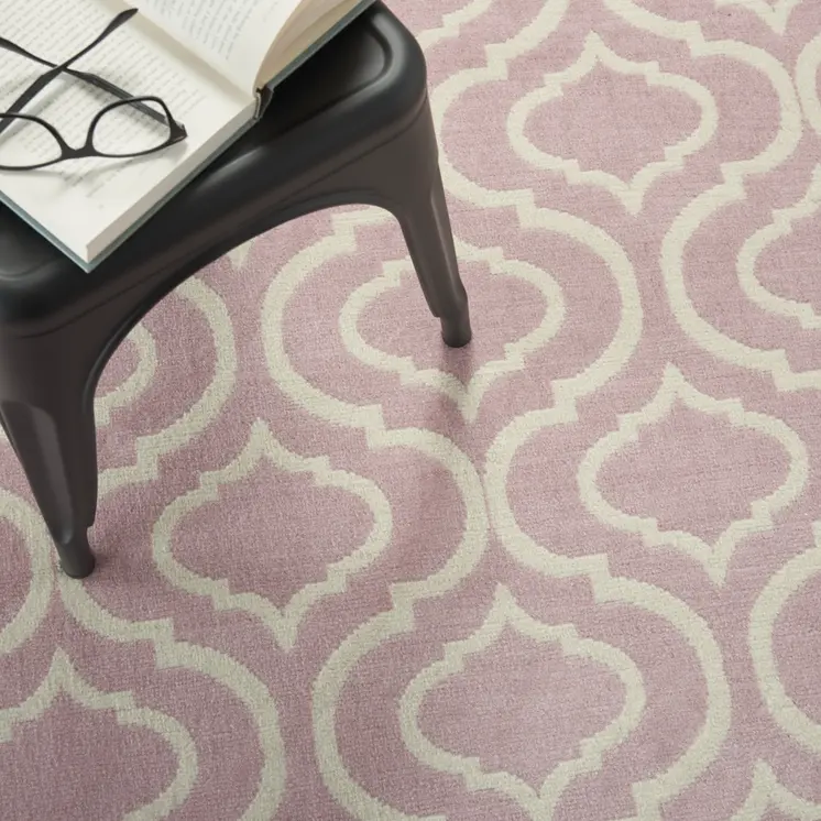 6' X 9' Pink and Ivory Moroccan Power Loom Area Rug