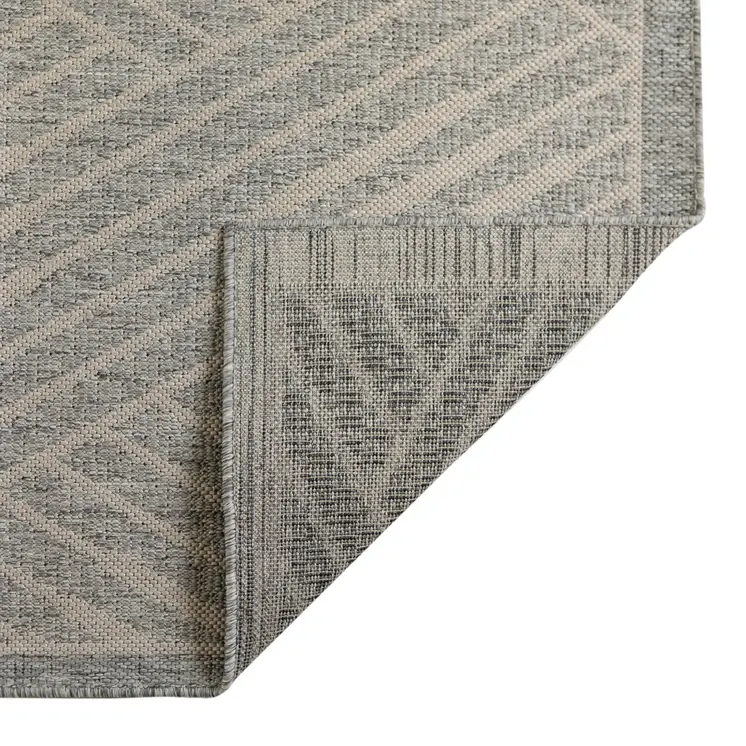 6' X 9' Gray Geometric Stain Resistant Indoor Outdoor Area Rug