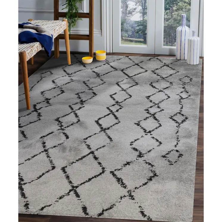 5' X 8' Gray and Black Geometric Shag Area Rug