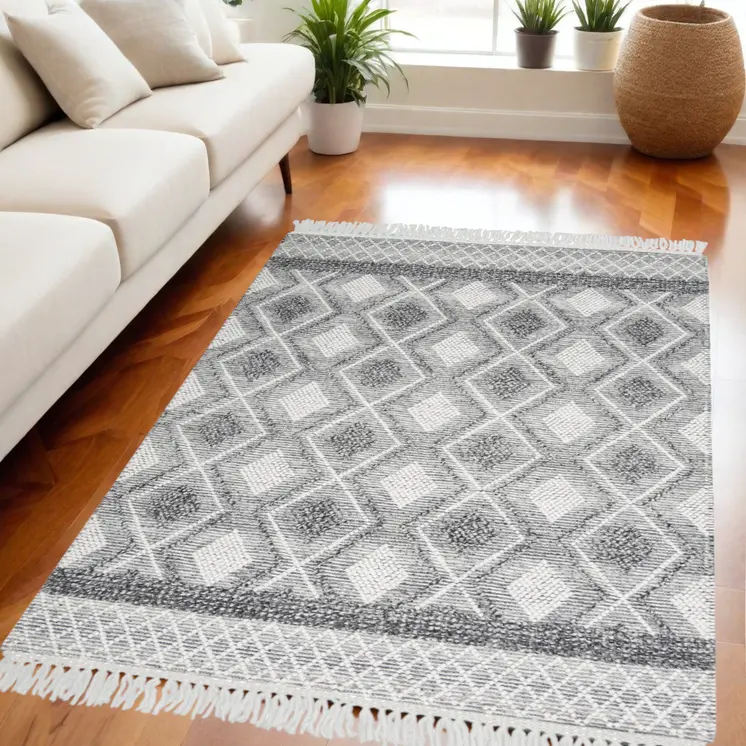 5' X 8' Gray and Ivory Geometric Flatweave Handmade Area Rug With Fringe
