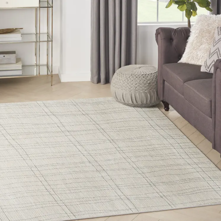 4' X 6' Gray and Ivory Abstract Power Loom Area Rug