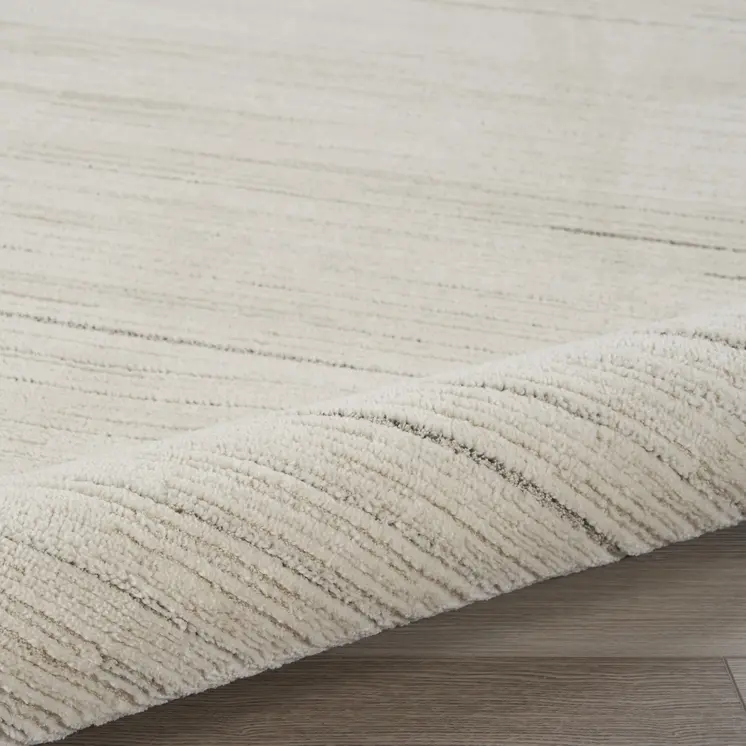 4' X 6' Gray And Ivory Abstract Area Rug