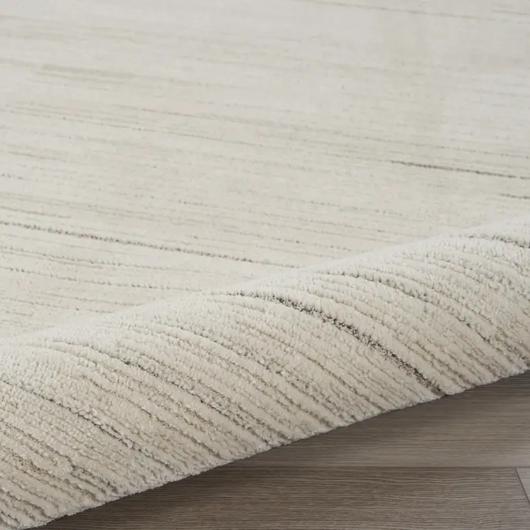 4' X 6' Gray And Ivory Abstract Area Rug