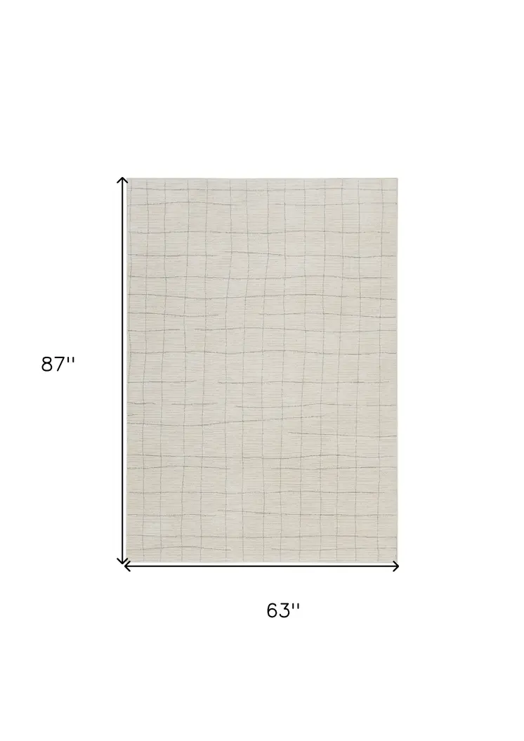 5' X 7' Gray And Ivory Abstract Area Rug