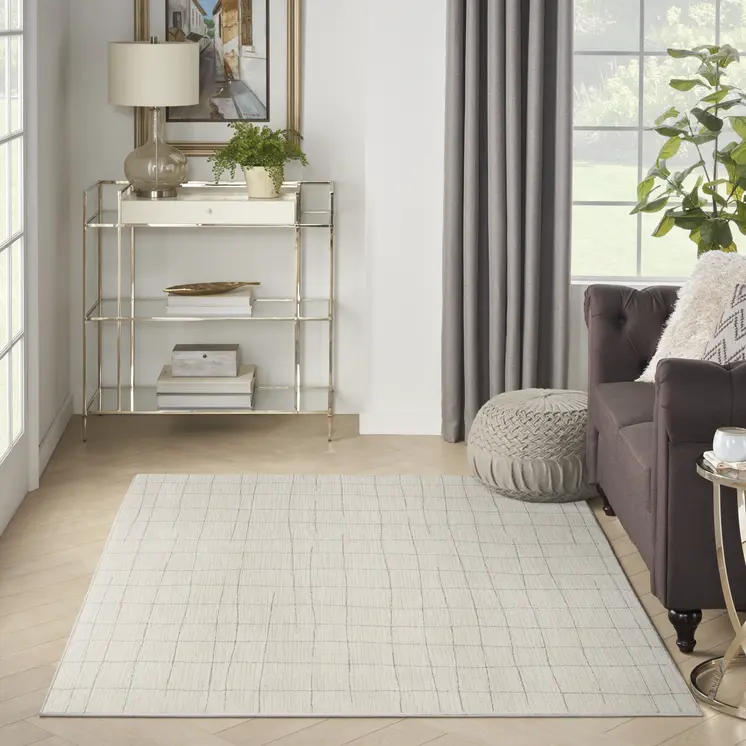 5' X 7' Gray And Ivory Abstract Area Rug