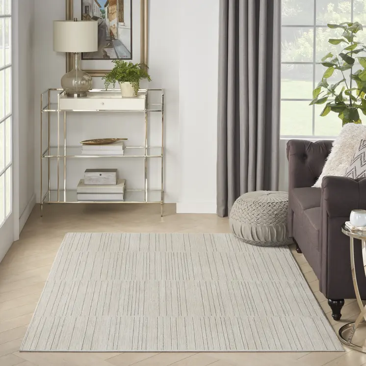 6' X 9' Gray And Ivory Abstract Area Rug