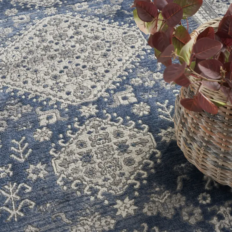 7' X 9' Blue and Gray Medallion Power Loom Area Rug
