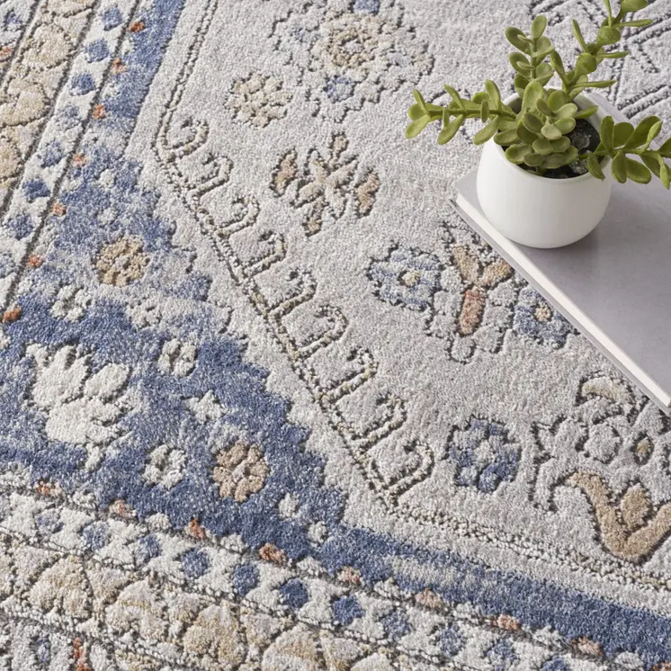 8' X 10' Blue and Gray Medallion Power Loom Area Rug
