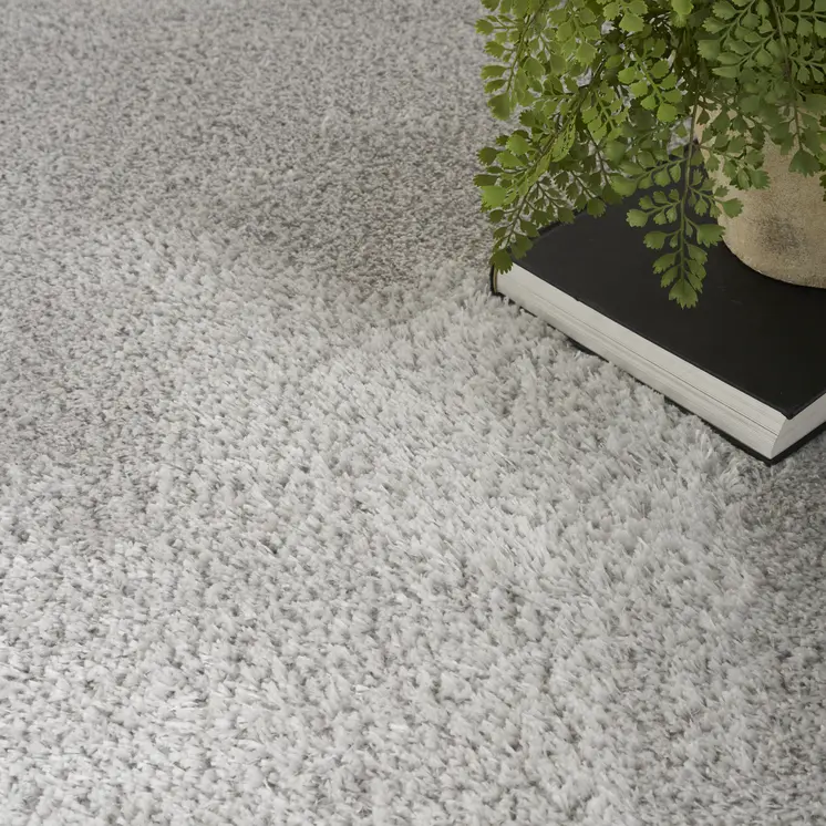 8' X 10' Silver Shag Area Rug