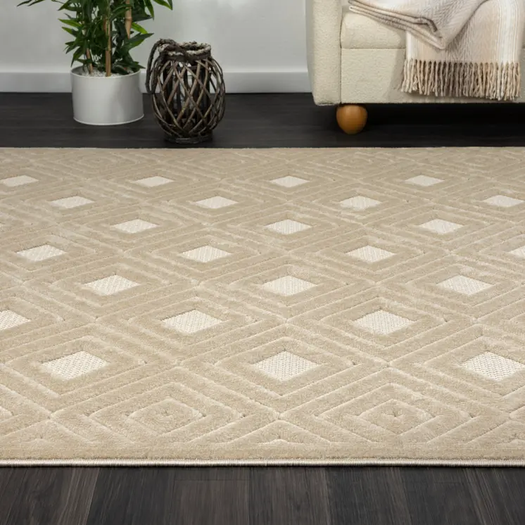 5' X 7' Beige Geometric Area Rug