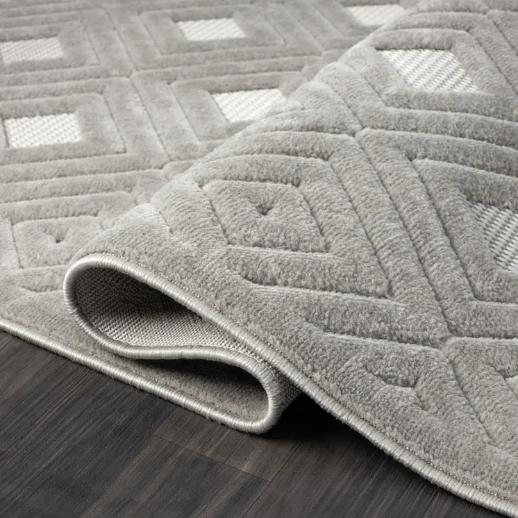 5' X 7' Gray Geometric Area Rug