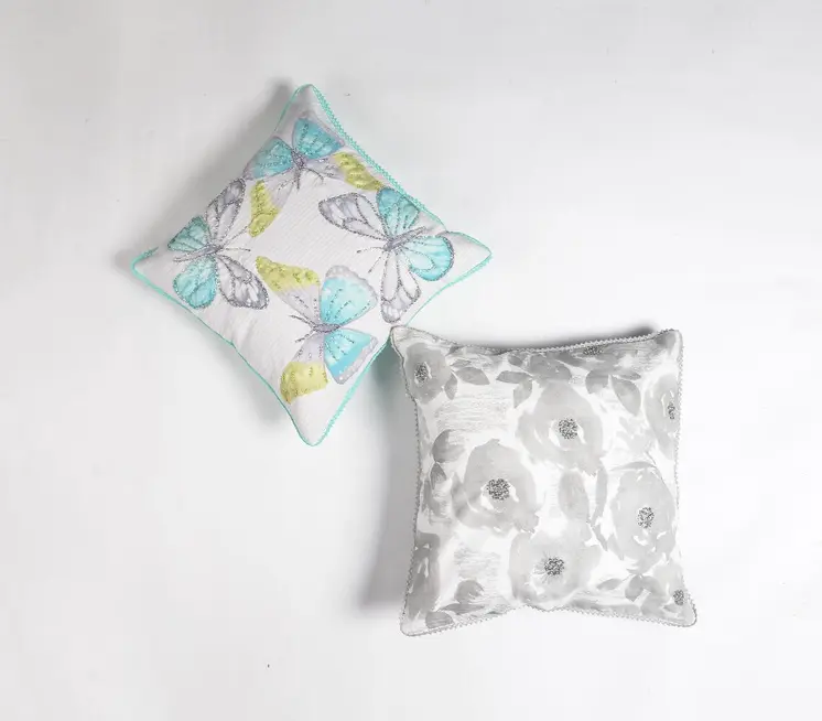 18" Gray and White Floral Cotton Throw Pillow Cover With Beads