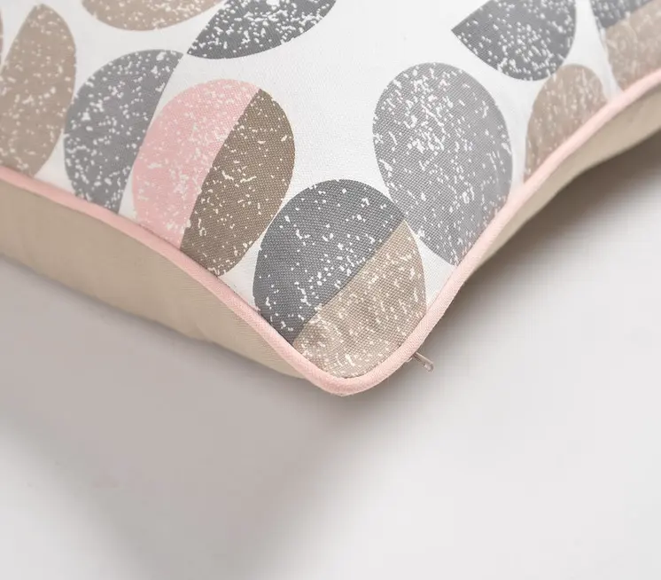 18" Pink and White Geometric Cotton Throw Pillow Cover