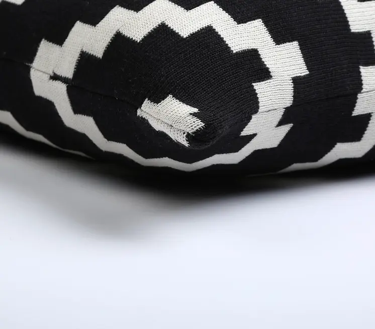 18" Black and White Geometric Cotton Throw Pillow Cover