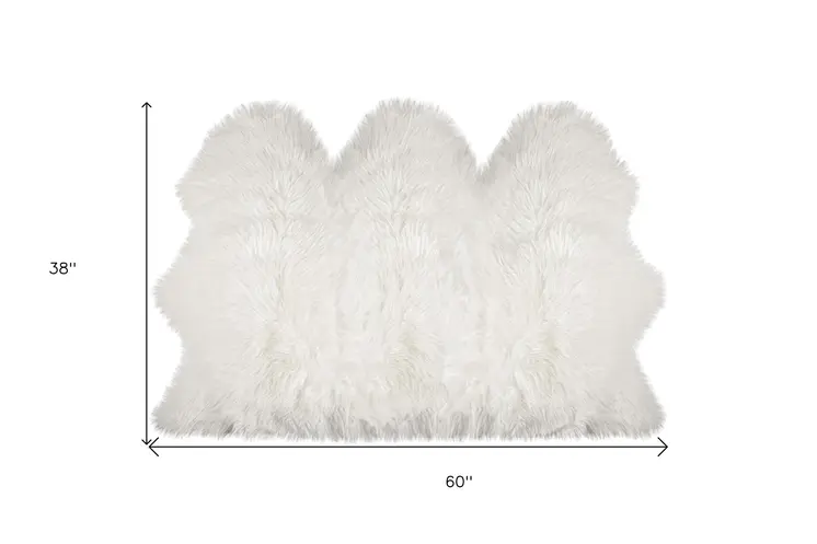 3' X 5' Off White Faux Sheepskin Printed Area Rug