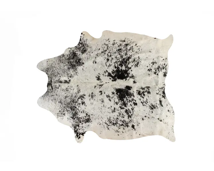 5' X 7' Black and White Cowhide Hand Knotted Area Rug