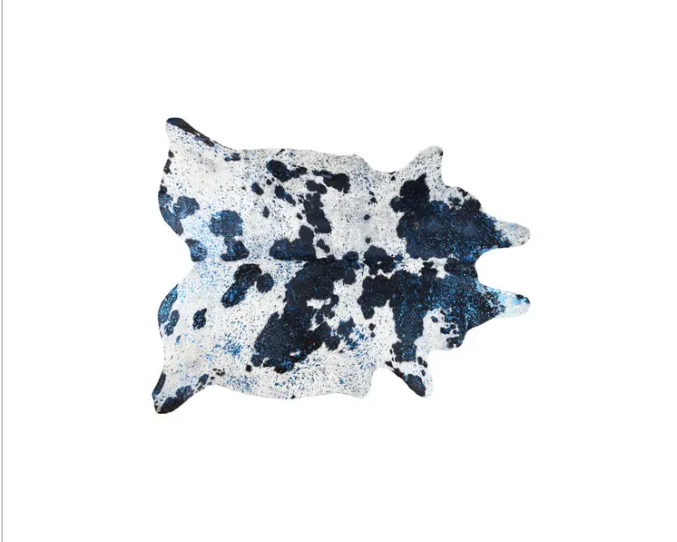5' X 7' Black and White Cowhide Hand Knotted Area Rug