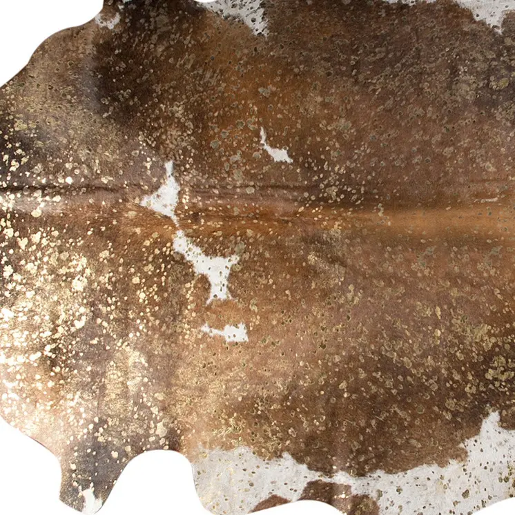 5' X 7' Brown and White Cowhide Hand Knotted Area Rug