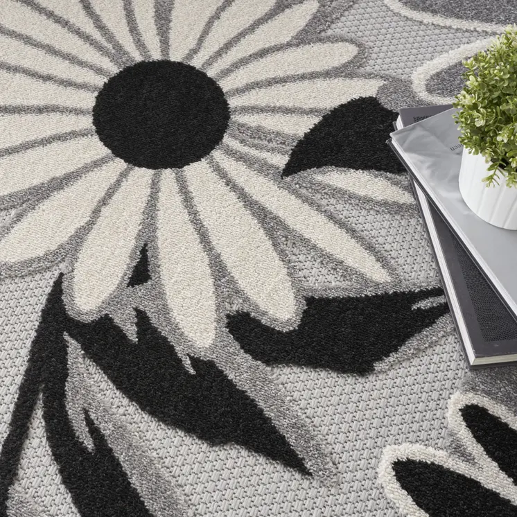 5' Black And White Round Floral Indoor Outdoor Area Rug