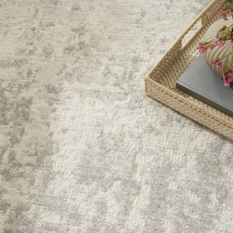 4' X 6' Gray and Ivory Abstract Power Loom Area Rug