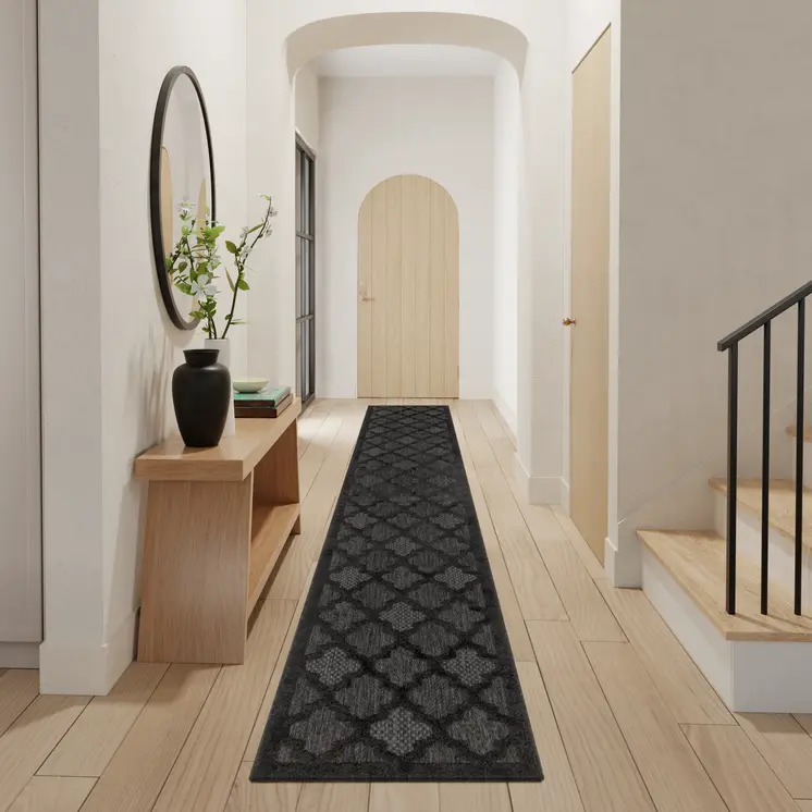 20' Charcoal And Black Trellis Indoor Outdoor Runner Rug