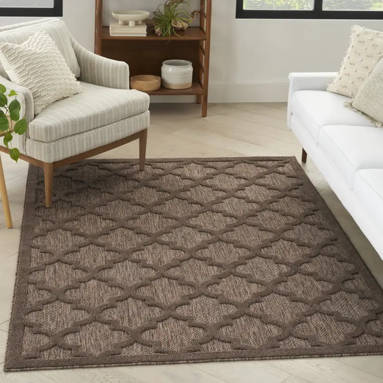 6' X 9' Dark Brown And Light Brown Trellis Indoor Outdoor Area Rug