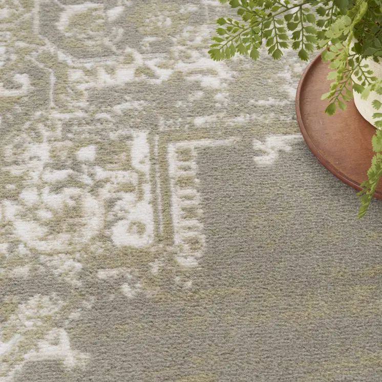 8' X 10' Green and Ivory Medallion Power Loom Distressed Area Rug