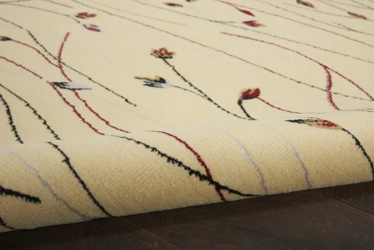 5' X 7' Red and Ivory Floral Power Loom Area Rug