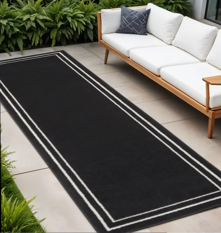 8' Black And Ivory Indoor Outdoor Runner Rug