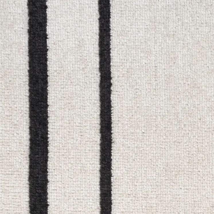 6' X 9' Ivory And Black Indoor Outdoor Area Rug