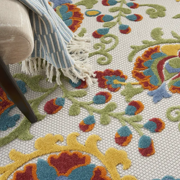 4' X 6' Ivory Red Green Blue And Yellow Floral Indoor Outdoor Area Rug
