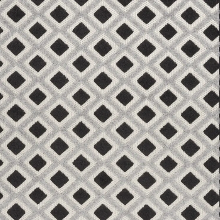 5' X 8' Black And White Geometric Indoor Outdoor Area Rug