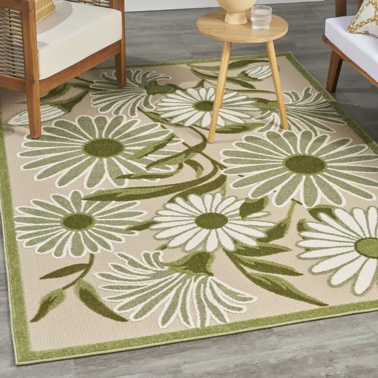 5' X 8' Ivory And Green Floral Indoor Outdoor Area Rug