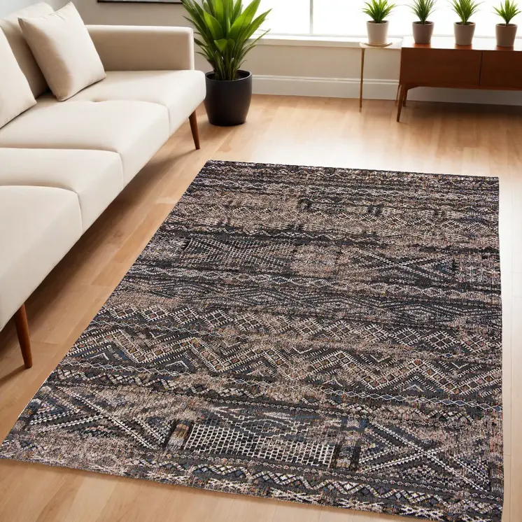 5' X 7' Gray and Beige Oriental Non Skid Area Rug