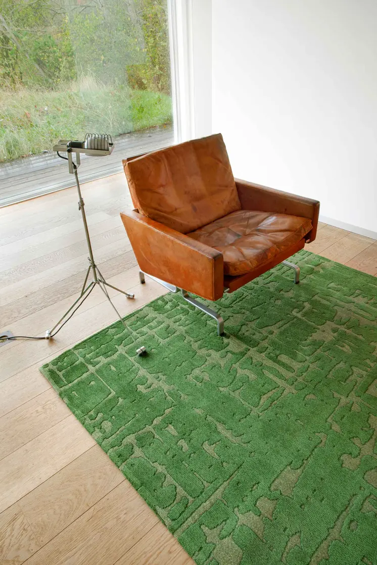 8' Green Round Abstract Non Skid Area Rug