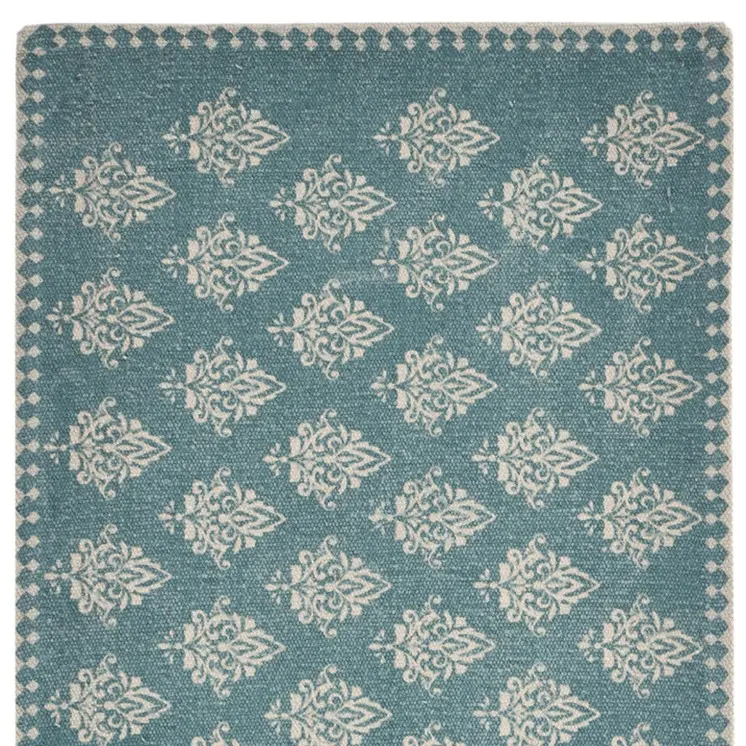 19" Set of Four Cream And Turquoise Damask Cotton Placemats