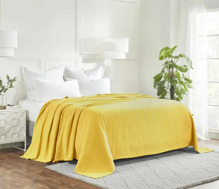 Twin Gold Cotton Woven Chevron Blanket