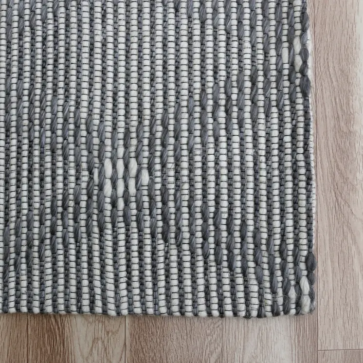 2' X 3' Gray Wool Geometric Hand Woven Area Rug