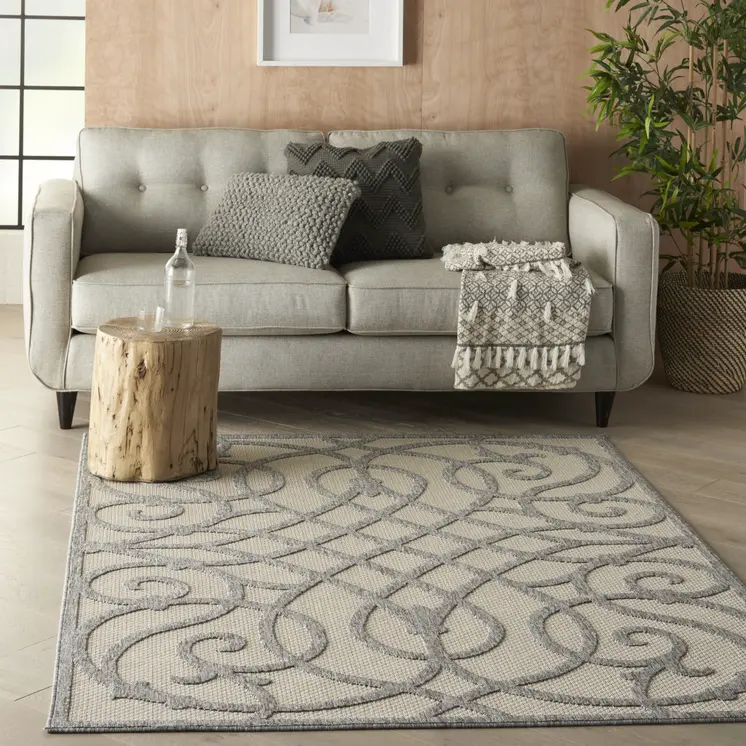 6' X 9' Cream And Gray Trellis Indoor Outdoor Area Rug