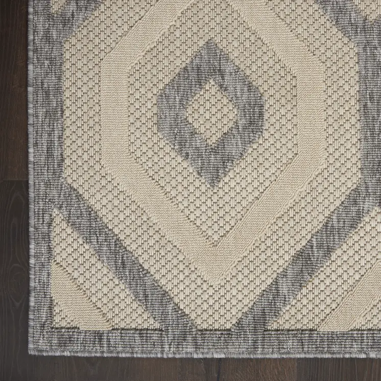 6' X 9' Cream And Gray Geometric Indoor Outdoor Area Rug