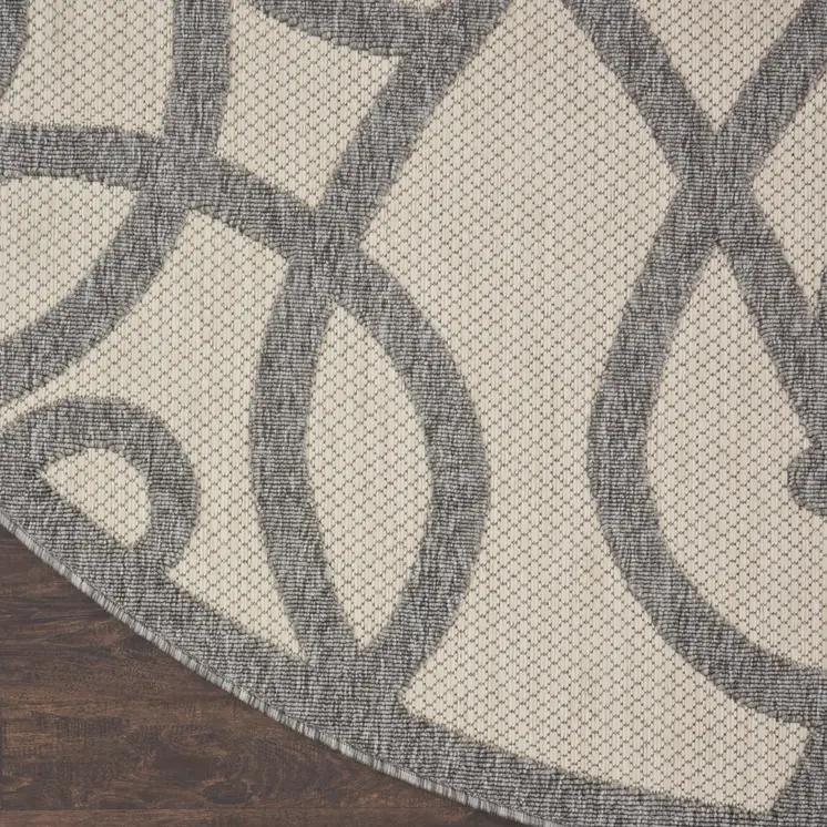 8' Cream And Gray Round Trellis Indoor Outdoor Area Rug