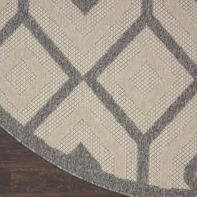 8' Cream And Gray Round Geometric Indoor Outdoor Area Rug