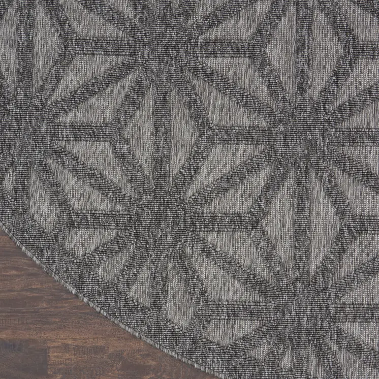 8' Dark Gray And Light Gray Round Geometric Indoor Outdoor Area Rug