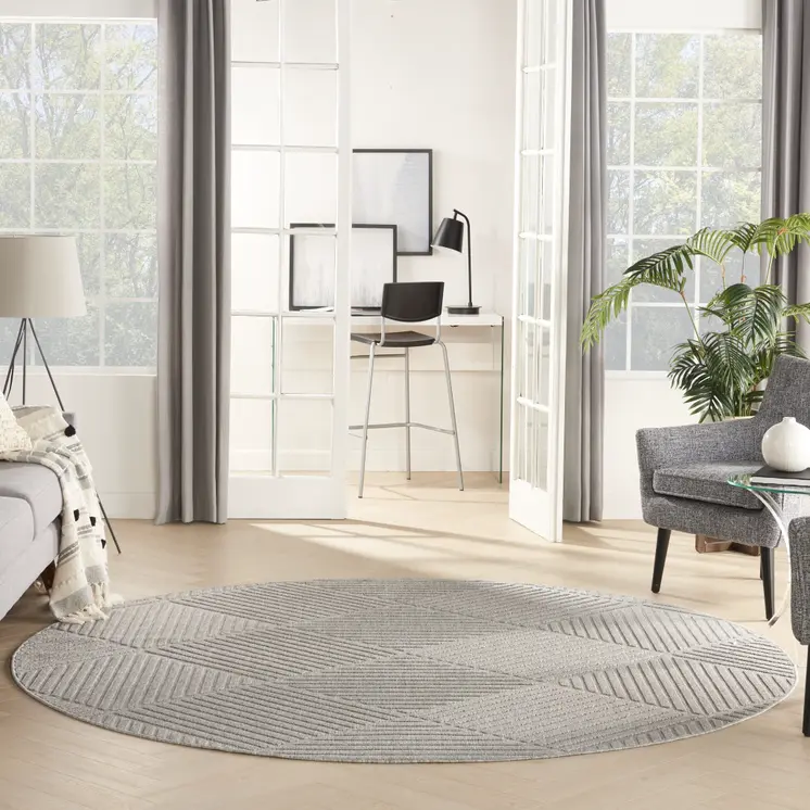 8' Light Gray And Gray Round Geometric Indoor Outdoor Area Rug