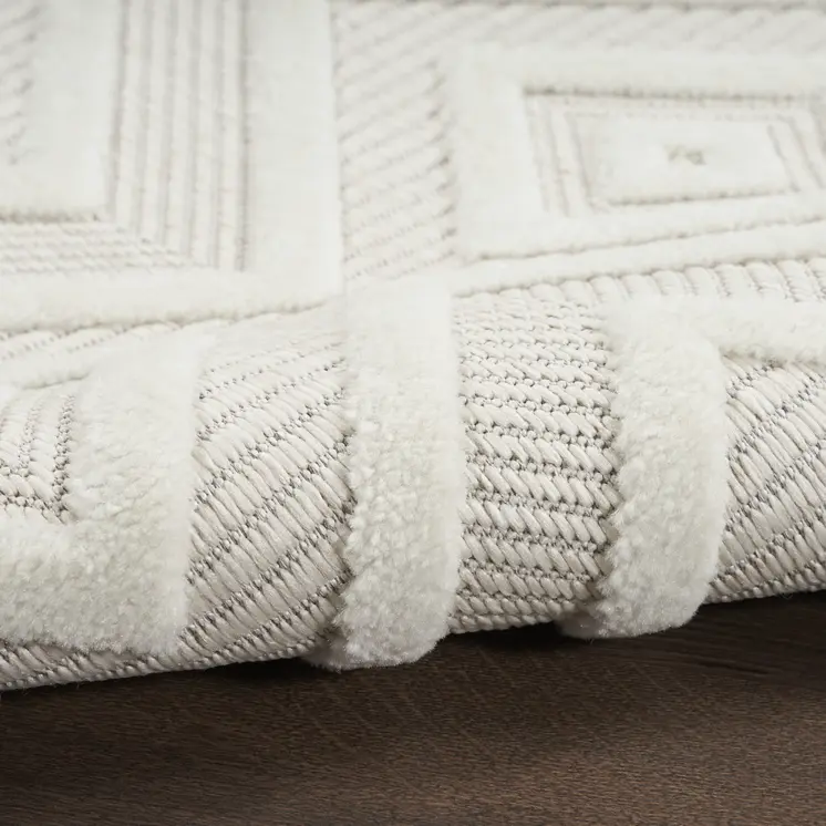 16' White And Ivory Geometric Indoor Outdoor Runner Rug