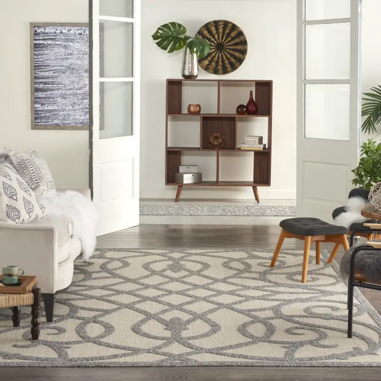 7' X 10' Cream And Gray Trellis Indoor Outdoor Area Rug