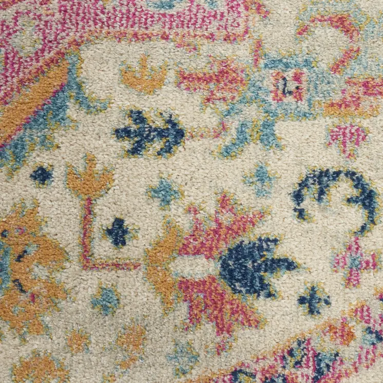 5' X 8' Ivory And Gray Floral Medallion Area Rug